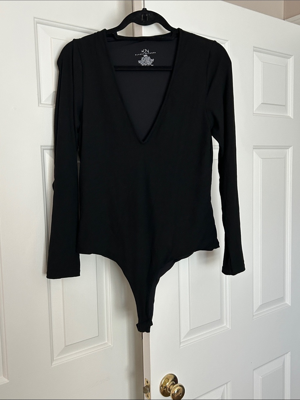 Klassy Network Black Long-Sleeve V-Neck Bodysuit